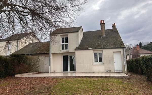 Maison à vendre    3 pièces •  Mer