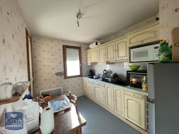 Appartement à louer 2 pièces 49.09m² Guéret (23000)