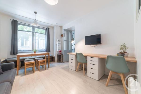 Appartement Duplex à vendre  2 pièces - 37,57 m 2   LA ROCHELLE  - 17