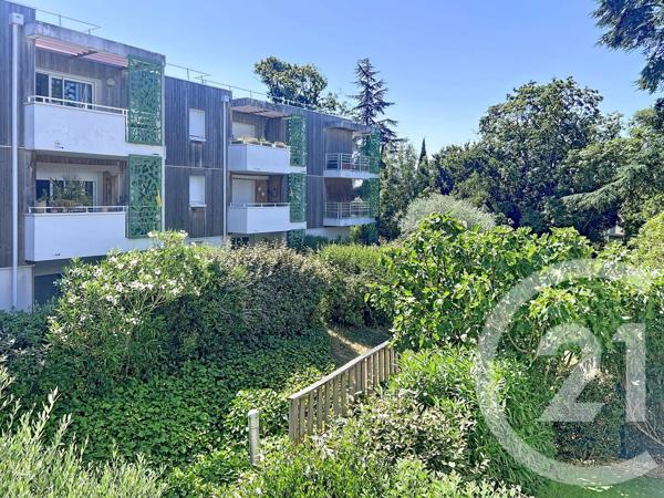 Appartement Duplex à vendre  2 pièces - 37,57 m 2   LA ROCHELLE  - 17