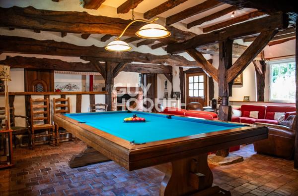 Propriété Normande à vendre de 11 pièces de 381 m²