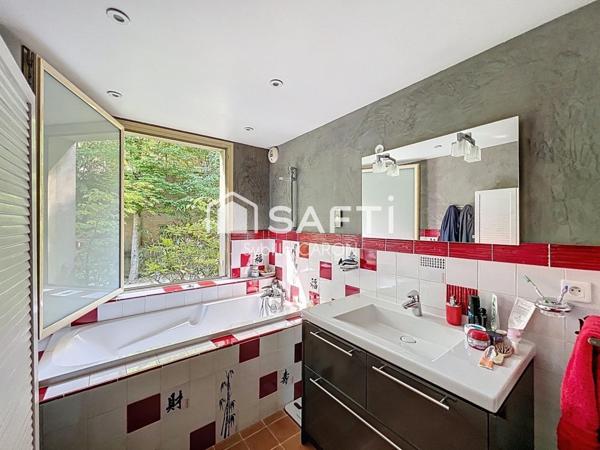 Loft calme et lumineux avec jardin de 220 m² – Hyper-centre