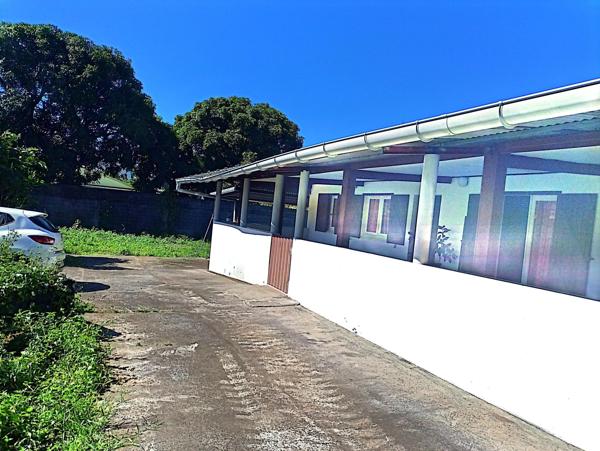 Maison à SAINTE-SUZANNE, 97441 - 6 pièces 200m²