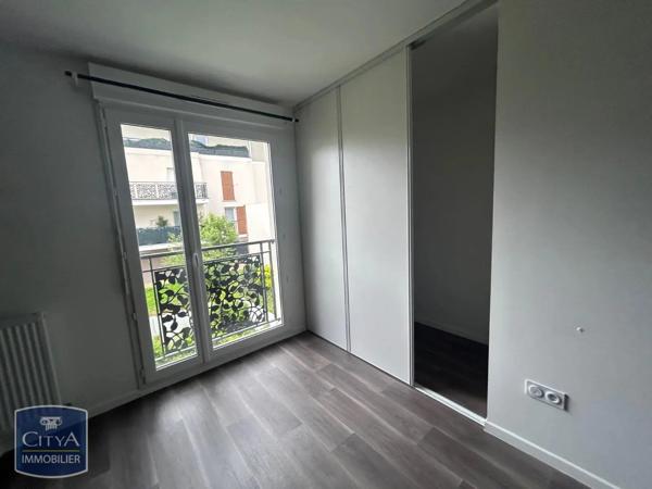 Appartement à louer 3 pièces 63.44m² Jouy-le-Moutier (95280)