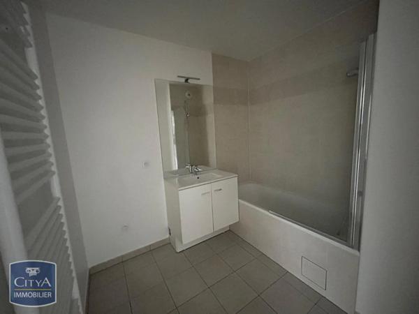 Appartement à louer 3 pièces 63.44m² Jouy-le-Moutier (95280)
