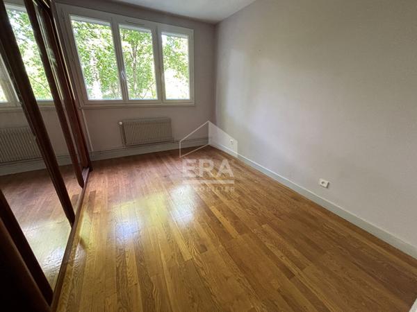 Appartement Ecully 5 pièce(s) 100 m2