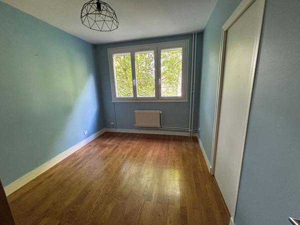 Appartement Ecully 5 pièce(s) 100 m2