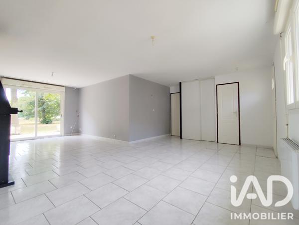 Maison à vendre 4 pièces 87 m² Baugé-en-Anjou
