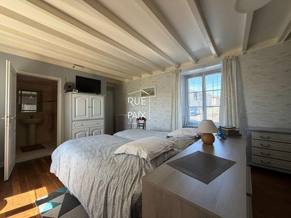79400 EXIREUIL Très belle propriété - EXIREUIL - vue dégagée - 4 hectares de terre