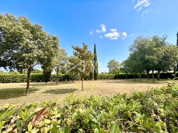 APPARTEMENT T2 + GRAND JARDIN