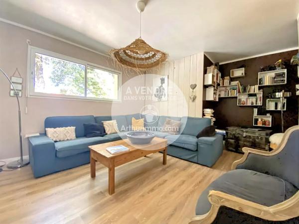 Vente                                                      Maison
                        
                     8 pièces                      205 m2                     à Saint-Brevin-les-Pins
