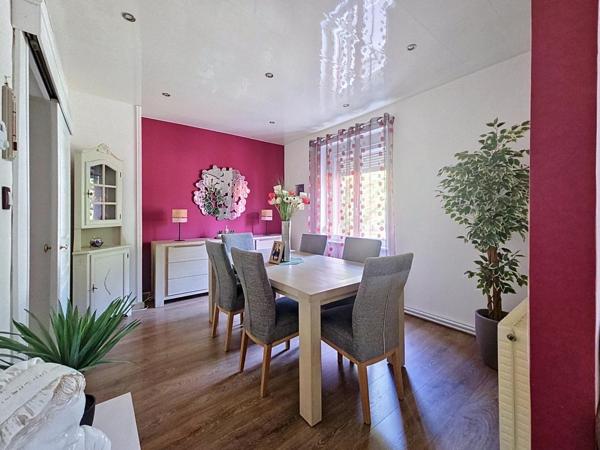 COLMAR – Spacieux appartement rénové de 102 m² avec cave, dépendances et stationnement
