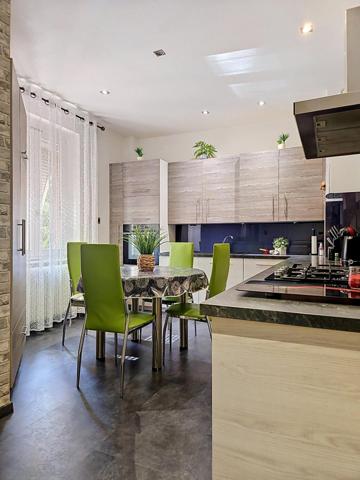 COLMAR – Spacieux appartement rénové de 102 m² avec cave, dépendances et stationnement