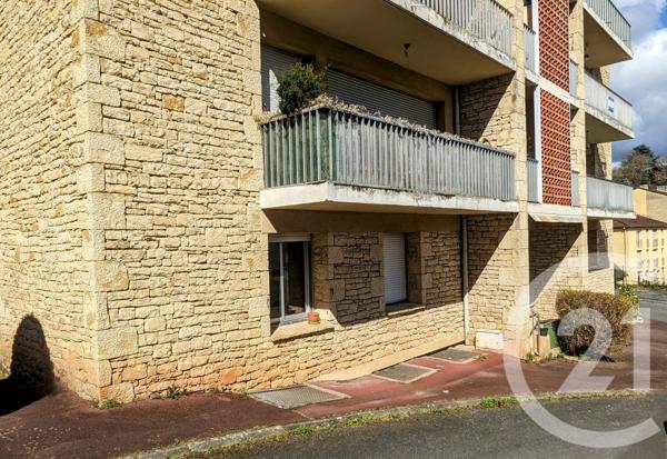 Appartement T3 à vendre  3 pièces - 57,70 m 2   SARLAT LA CANEDA  - 24