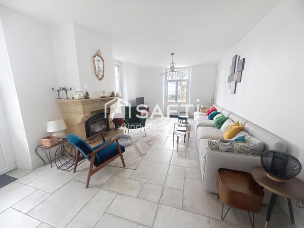 Magnifique propriété avec dépendances et vaste terrain