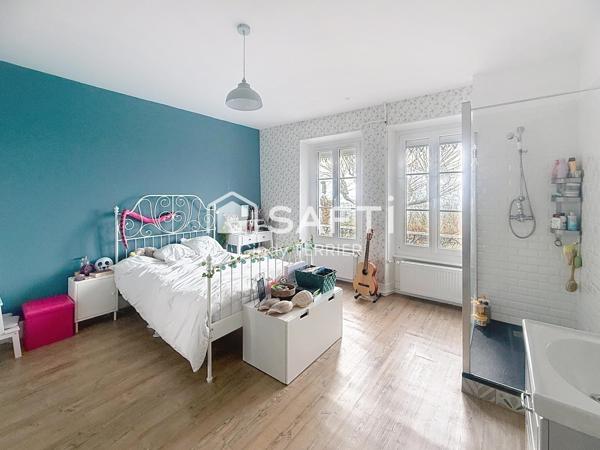 Magnifique propriété avec dépendances et vaste terrain