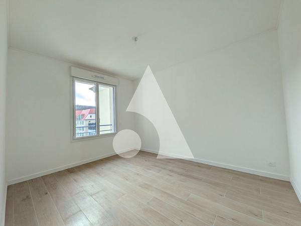Appartement 6 pièces 129.76 m2