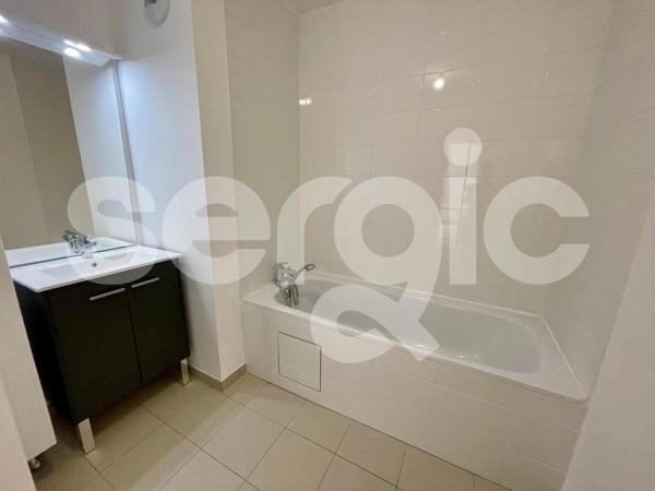 Location 3 Pieces 72 59000 Lille 07 0760 04 0134