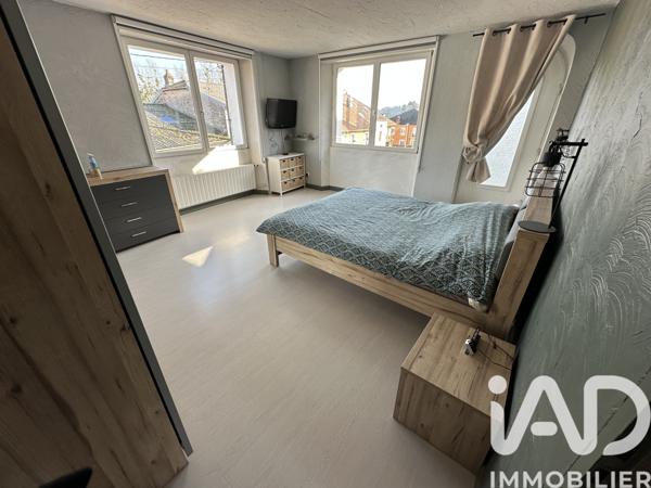 Maison à vendre 8 pièces 182 m² Monthureux-sur-Saône