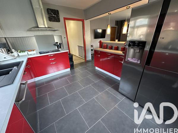 Maison à vendre 8 pièces 182 m² Monthureux-sur-Saône