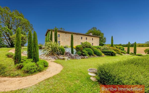 Maison à vendre    11 pièces • 542,59 m2 Bruniquel