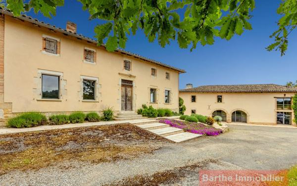 Maison à vendre    11 pièces • 542,59 m2 Bruniquel