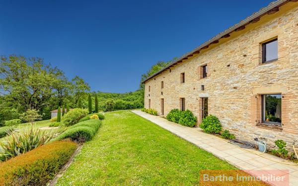 Maison à vendre    11 pièces • 542,59 m2 Bruniquel