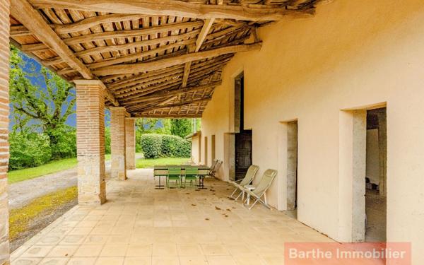 Maison à vendre    11 pièces • 542,59 m2 Bruniquel