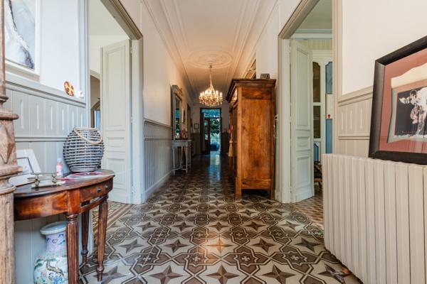 Vente Maison de luxe Salles-d'Aude 9 Pièces 304 m²