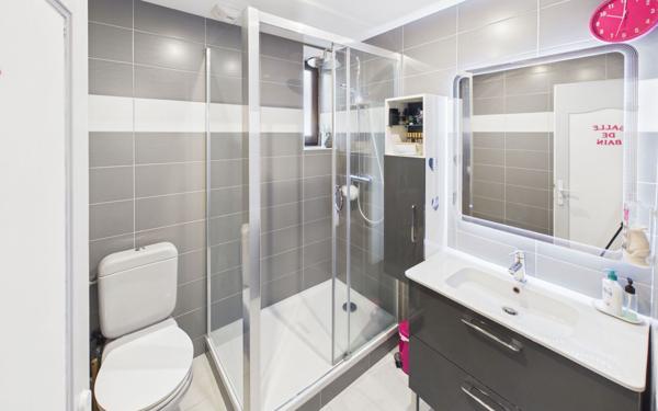 Maison à vendre    4 pièces • 69,41 m2 Bassens