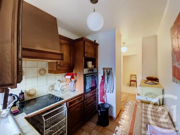 Appartement F4 à vendre  4 pièces - 81,89 m 2   LA COURNEUVE  - 93
