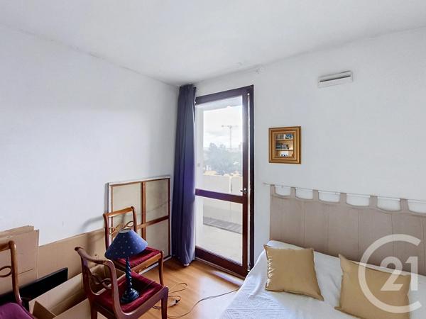 Appartement F4 à vendre  4 pièces - 81,89 m 2   LA COURNEUVE  - 93