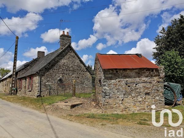 Maison 3 pièces de 46 m² à Andouillé (53240)