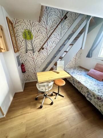 Charmant Studio en Duplex d'environ 15,25 m² (loi Carrez)