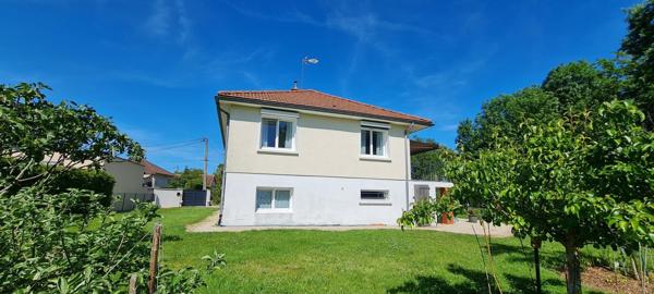Pavillon de 4 chambres sans aucuns travaux sur sous-sol aménagé  !