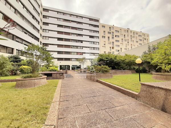 PAU CENTRE - Appartement T2 de 58 m² avec garage