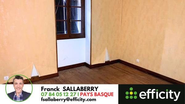 Appartement
         4 pièces
        - 78 m²