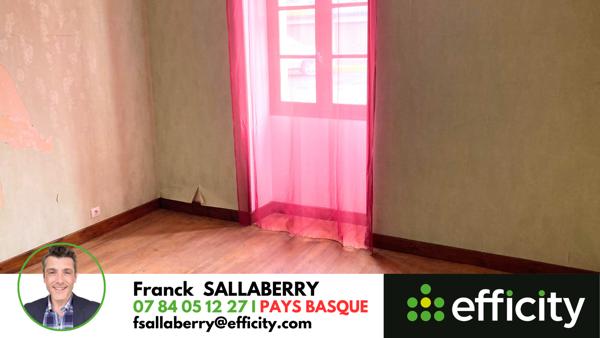 Appartement
         4 pièces
        - 78 m²
