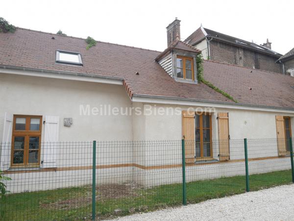 APPARTEMENT AVEC TERRASSE