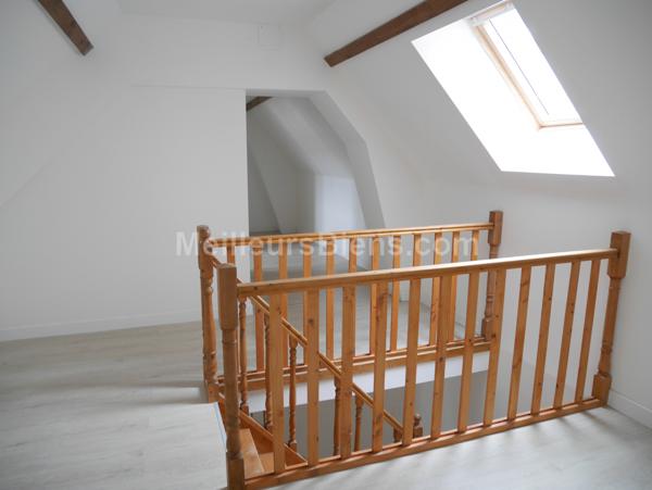 APPARTEMENT AVEC TERRASSE