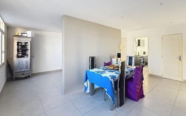 Appartement à vendre    3 pièces • 61,91 m2 Saint-Raphaël