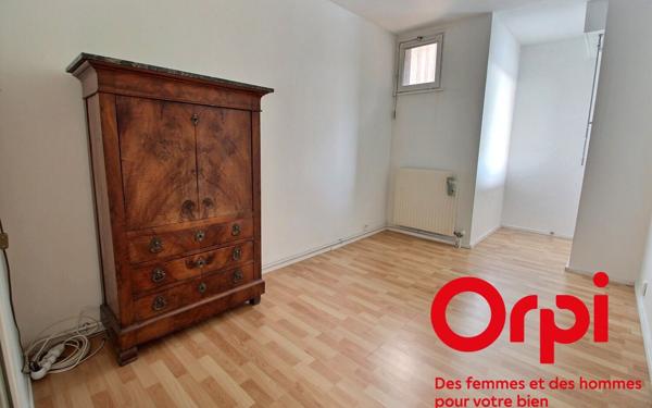 Appartement à vendre    4 pièces • 85 m2 Montigny-le-Bretonneux