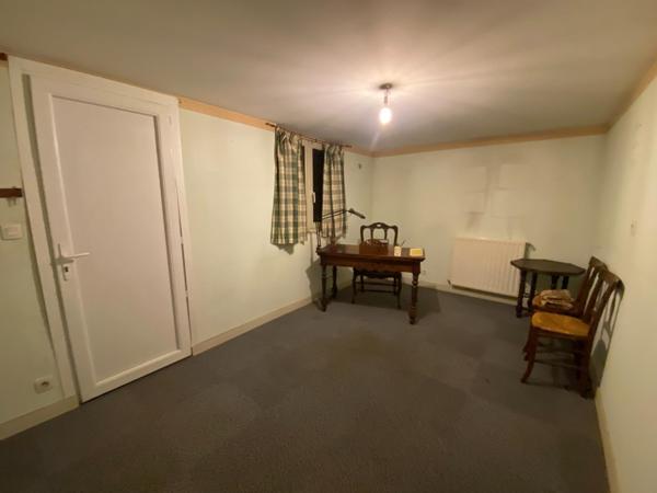 MAISON NIORT 10 MN CENTRE 132M2, 4CH 400M2 TERRAIN