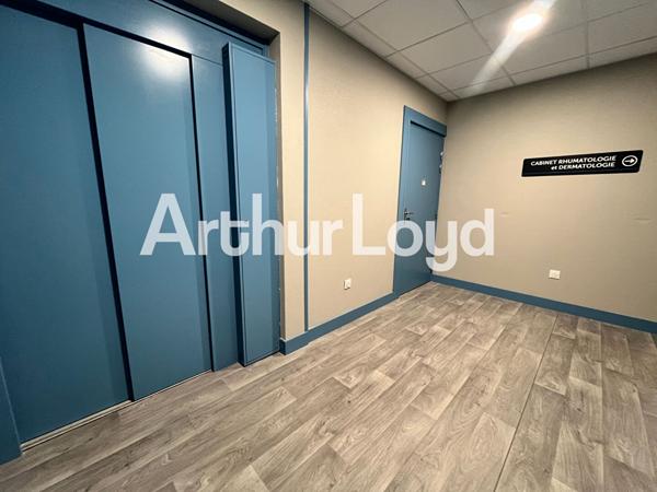 Bureaux - À Louer - Rots