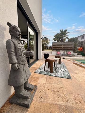 Villa contemporaine - Piscine chauffée, 5 chambres, Suite parentale RDC Saint vincent de tyrosse