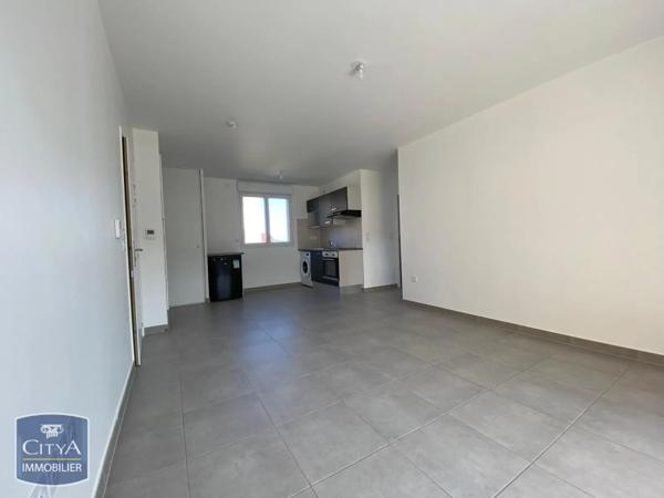 Appartement à louer 2 pièces 41.14m² La Norville (91290)