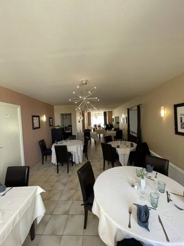 HOTEL RESTAURANT "Ville Thermale" 23 Chambres.