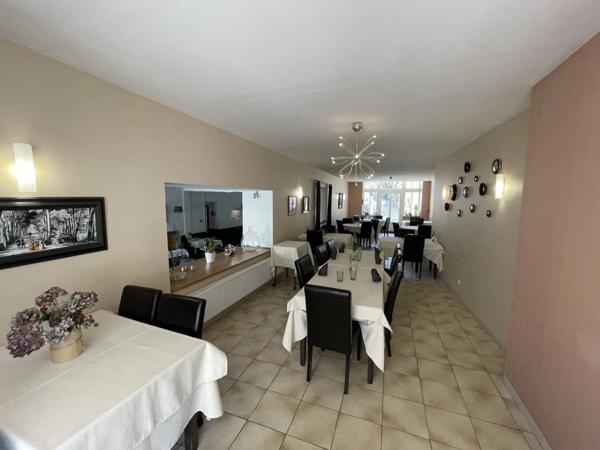 HOTEL RESTAURANT "Ville Thermale" 23 Chambres.