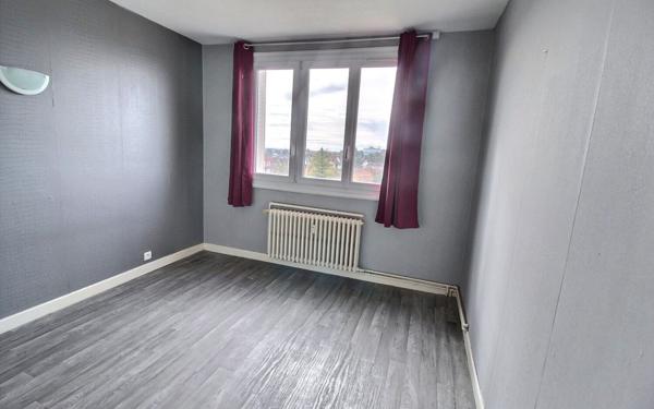 Appartement à vendre    3 pièces • 70,70 m2 Montceau-les-Mines