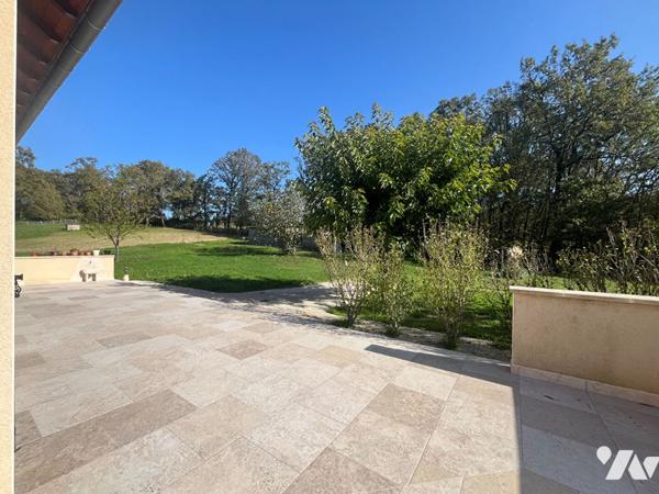 Maison quercynoise sans travaux avec grand terrain - Figeac